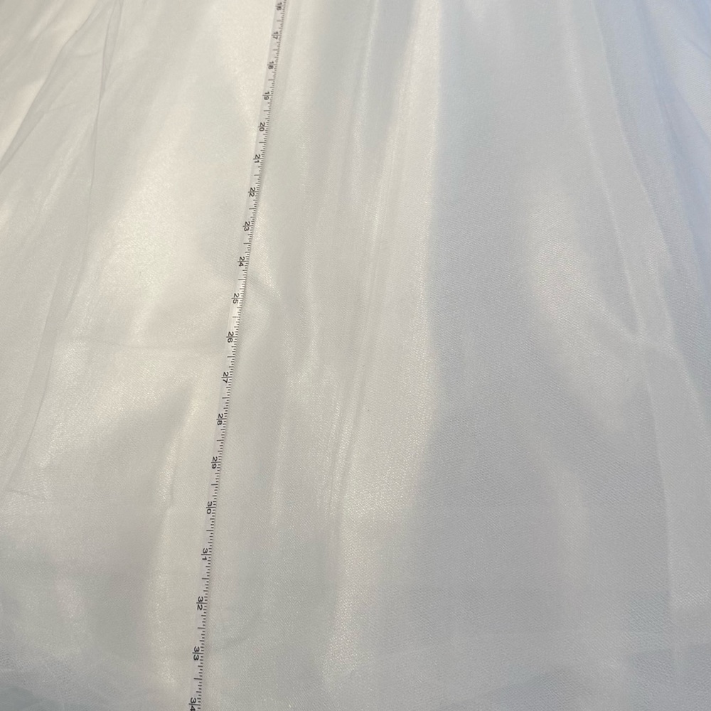 Vintage, White Sleeveless Wedding Gown with beaded bodice and full tulle skirt - Picture 16 of 16